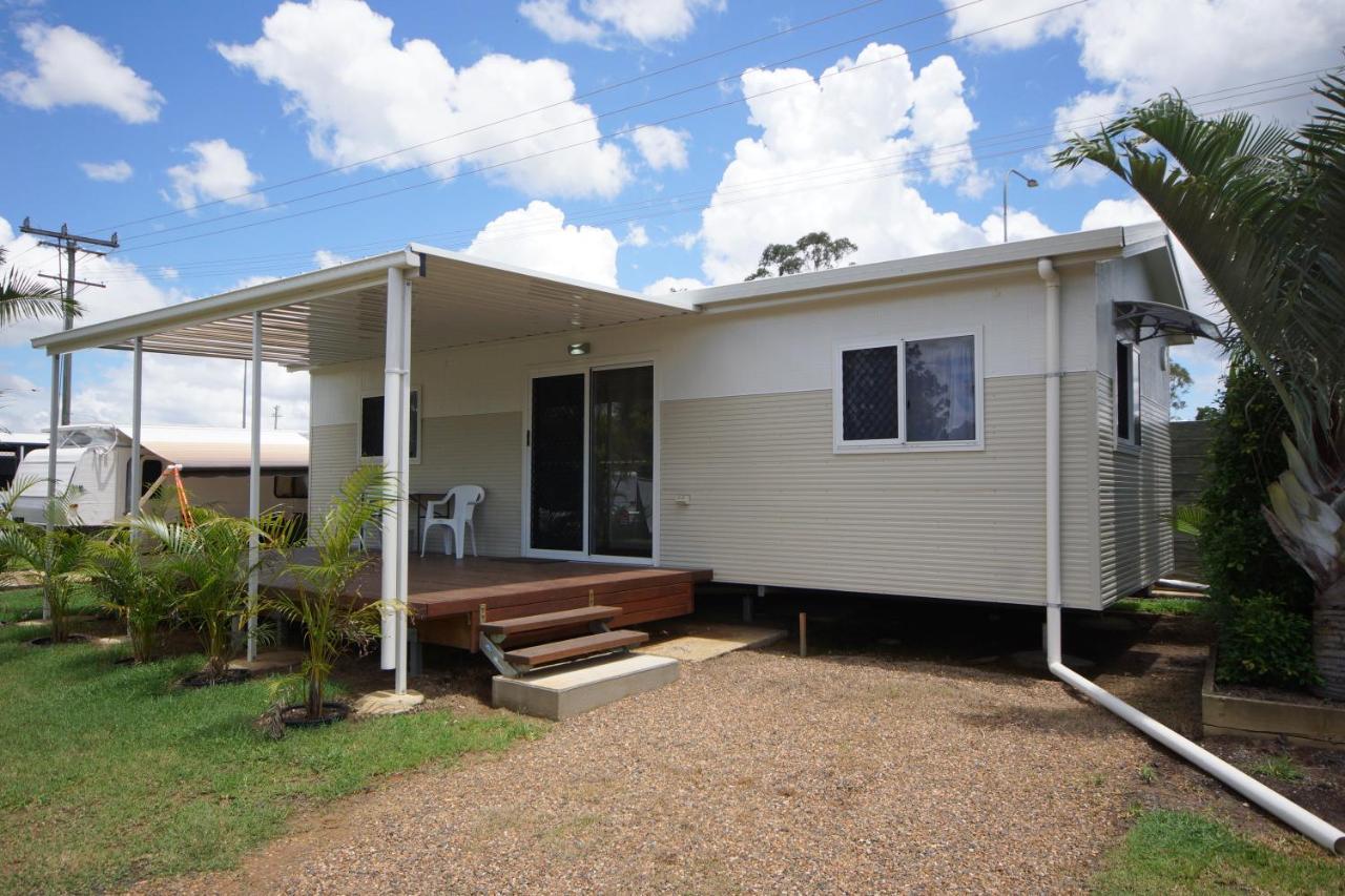 Bundaberg Park Village エクステリア 写真